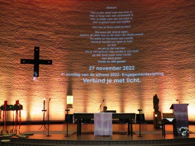 Engagementsviering - Verrekijker - Sint-Anna-ten-Drieënparochie, Antwerpen Linkeroever - Zondag 27 november 2022